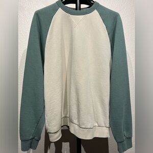 Levi’s Green & Cream Colorblock Crewneck Sweatshirt - Size S (Men’s)